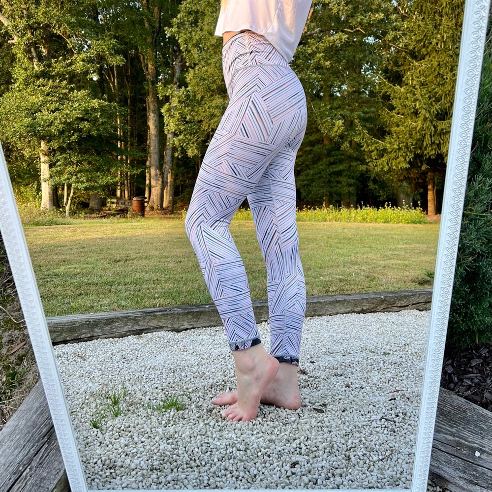 Reversible Multi Patterned Legging - image 5